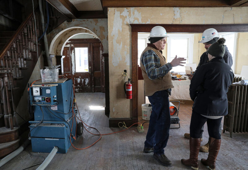 Eugene Reid, recipient of the 2021 Louise Tillotson Teaching Fellowship. (Photo by Cheryl Senter.)